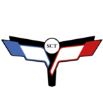 ogo de l'entreprise Select Car Transport, les initiales SCT en noir se trouvent dans un cercle blanc encadré par un drapeau bleu à gauche et un drapeau rouge à droite